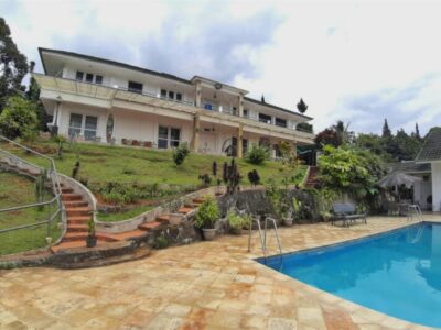 VILLA ADS – TEMPAT IDEAL UNTUK ROMBONGAN BESAR HINGGA 100 ORANG!