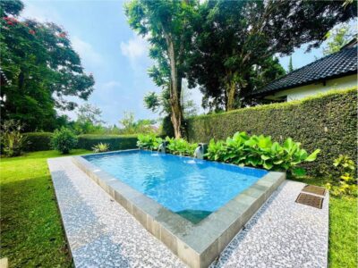 VILLA LOTUS 2 – 4 KAMAR, PRIVATE POOL, KARAOKE, BILLIARD & BBQ