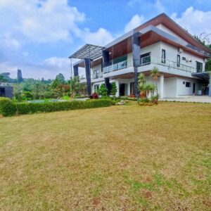 SEWA VILLA CLB 88 – VILLA PRIVATE UNTUK KELUARGA BESAR & ROMBONGAN