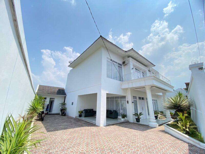DISEWAKAN VILLA DELIMA – CIBODAS, PUNCAK