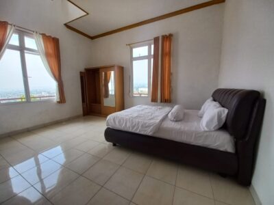 DISEWAKAN – VILLA ALFATIH PUNCAK CIPANAS