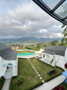 Disewakan Villa CSR 1 Puncak Cipanas, Kapasitas 35 Orang