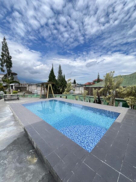 DISEWAKAN VILLA MEWAH – VIEW GUNUNG GEDE & GUNUNG PANGRANGO
