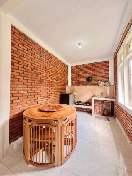 DISEWAKAN VILLA MEWAH – VIEW GUNUNG GEDE & GUNUNG PANGRANGO