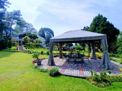 VILLA KACA - KAPASITAS 50 ORANG